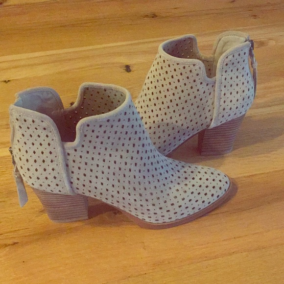 Marc Fisher Shoes - Marc Fischer booties